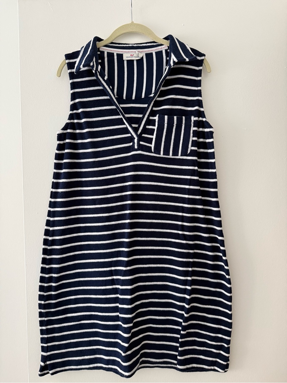 Women’s Vineyard Vines navy & white striped cover-up
